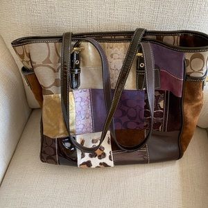 Vintage coach tote! Stunning colors and in great condition.